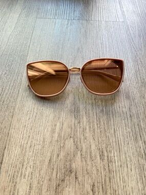 quay australia flat out pink rose gold oversized round cat eye sunglasses NEW